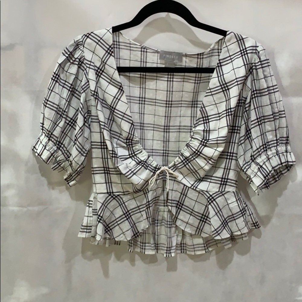 Finders tops ,new no tag